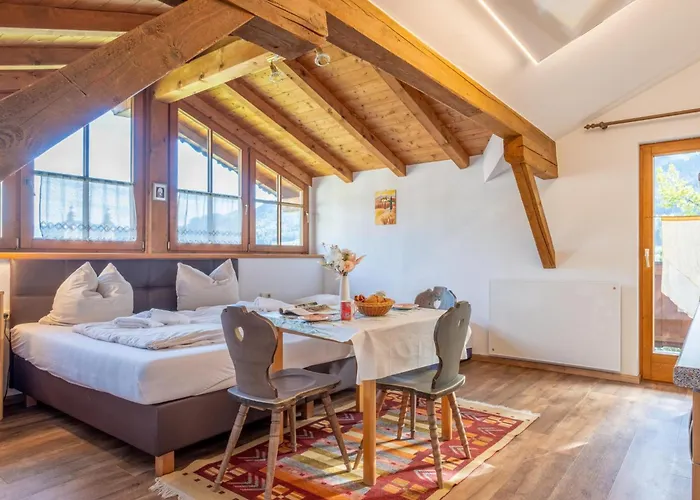 Appartementkombination Brixnerwirt Iii Und Iv ブリクセン イン ターレ