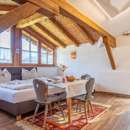 Appartementkombination Brixnerwirt Iii Und Iv Brixen im Thale